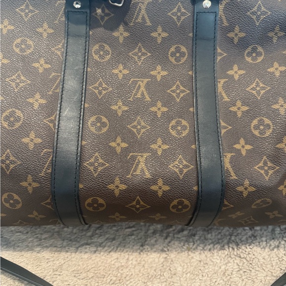Louis Vuitton Monogram Keepall Bandoulière 55 Duffel Bag - Picture 2 of 10